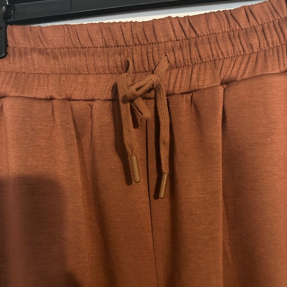 Umgee Rust Wide Leg - Picture 2 of 4